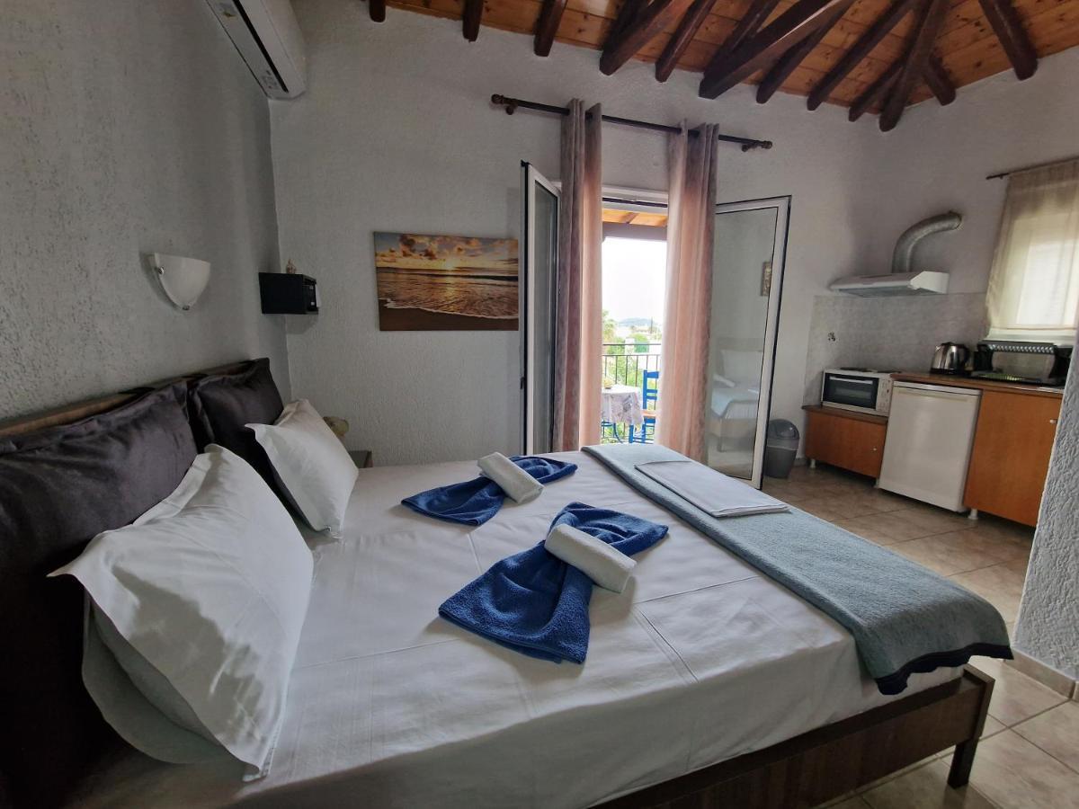 Pansion Pandora Apartment Скиатос Екстериор снимка