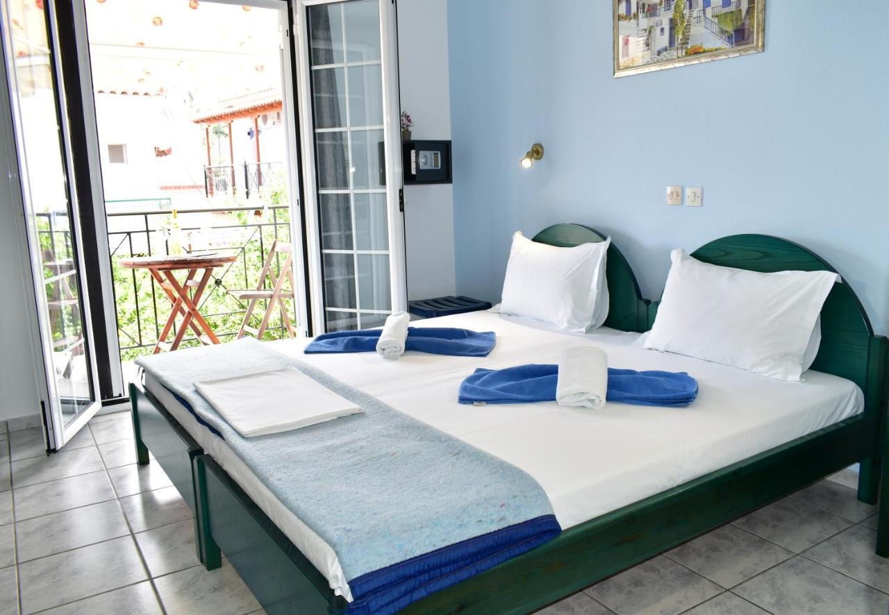 Pansion Pandora Apartment Скиатос Екстериор снимка