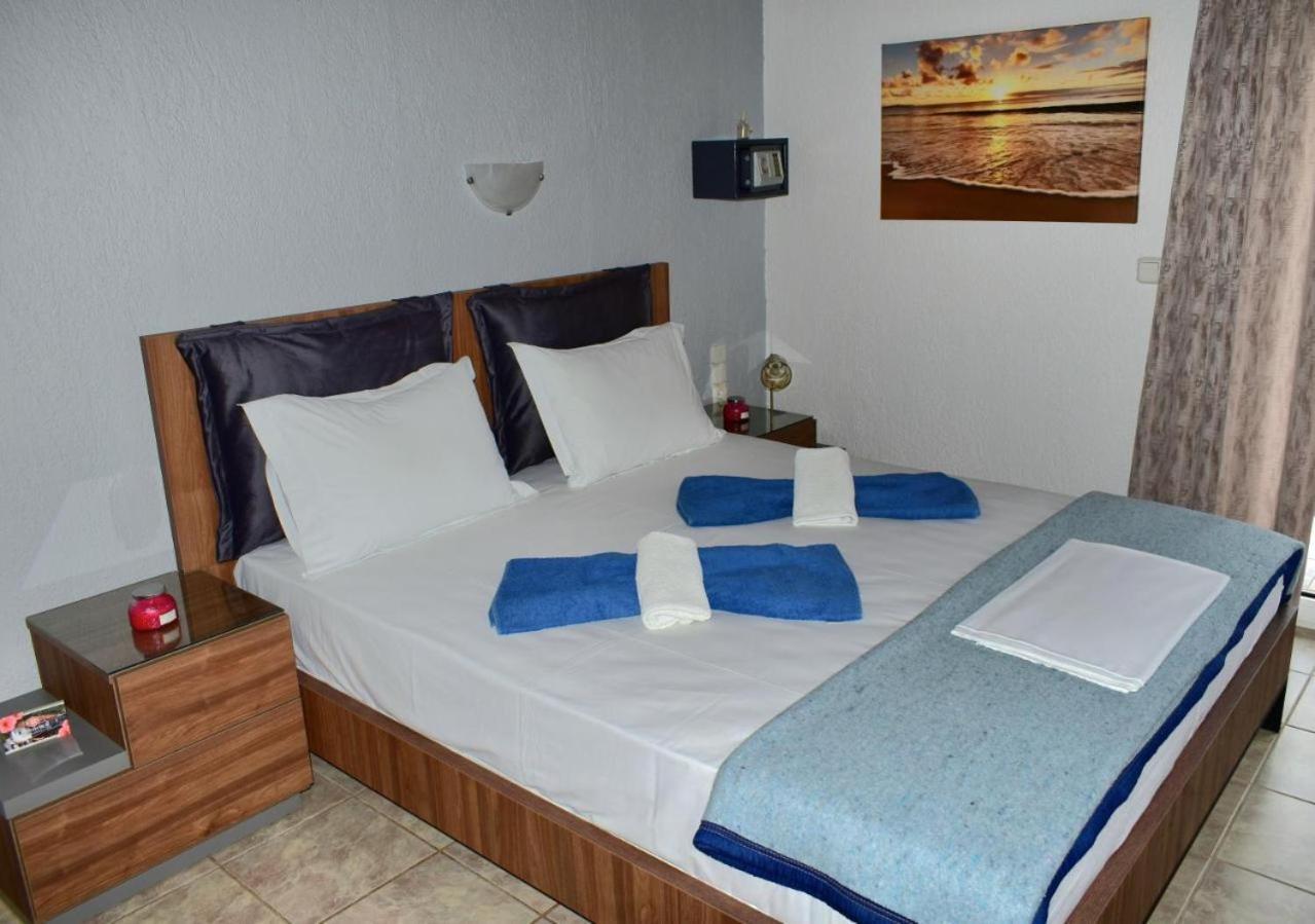 Pansion Pandora Apartment Скиатос Екстериор снимка