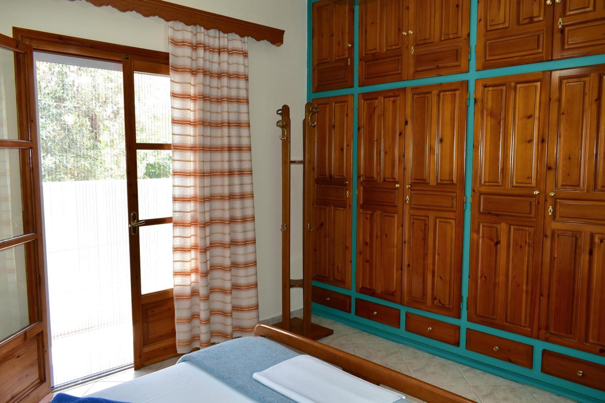 Pansion Pandora Apartment Скиатос Екстериор снимка