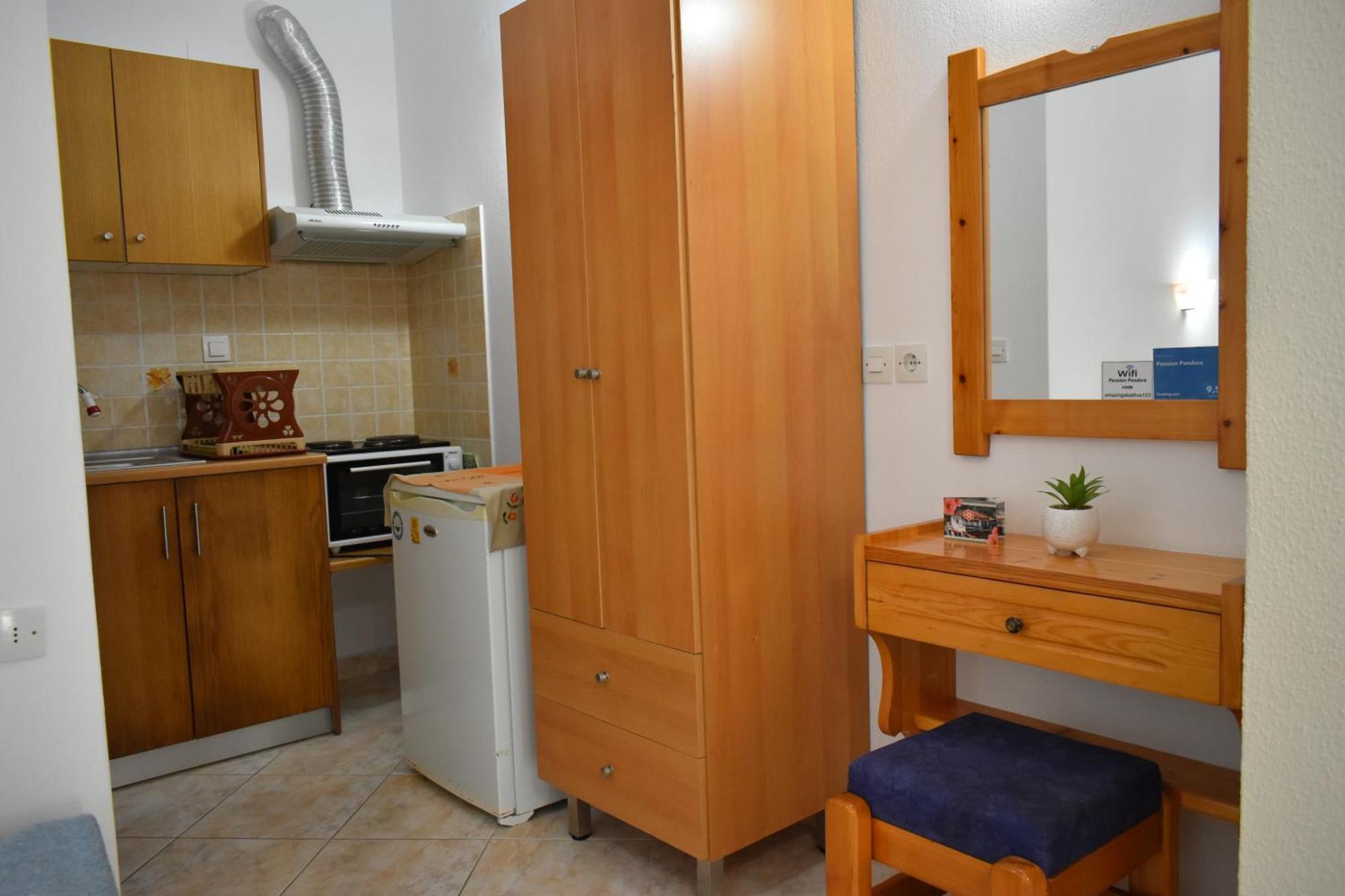 Pansion Pandora Apartment Скиатос Екстериор снимка